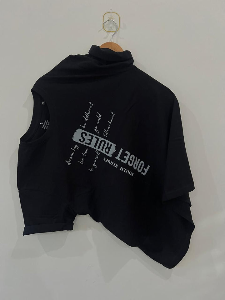 Men's Printed Round Neck Black T-Shirt